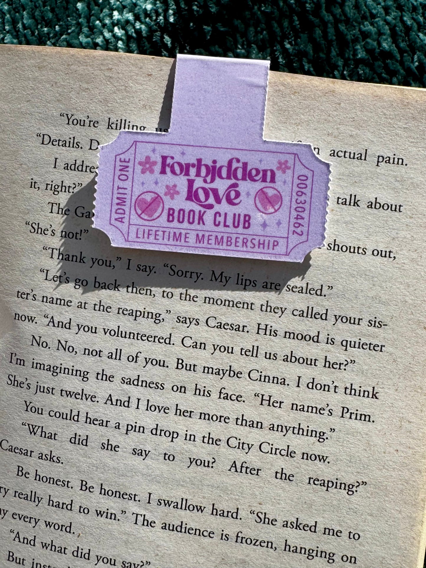 Book Tropes Book Club - Magnetic Bookmark