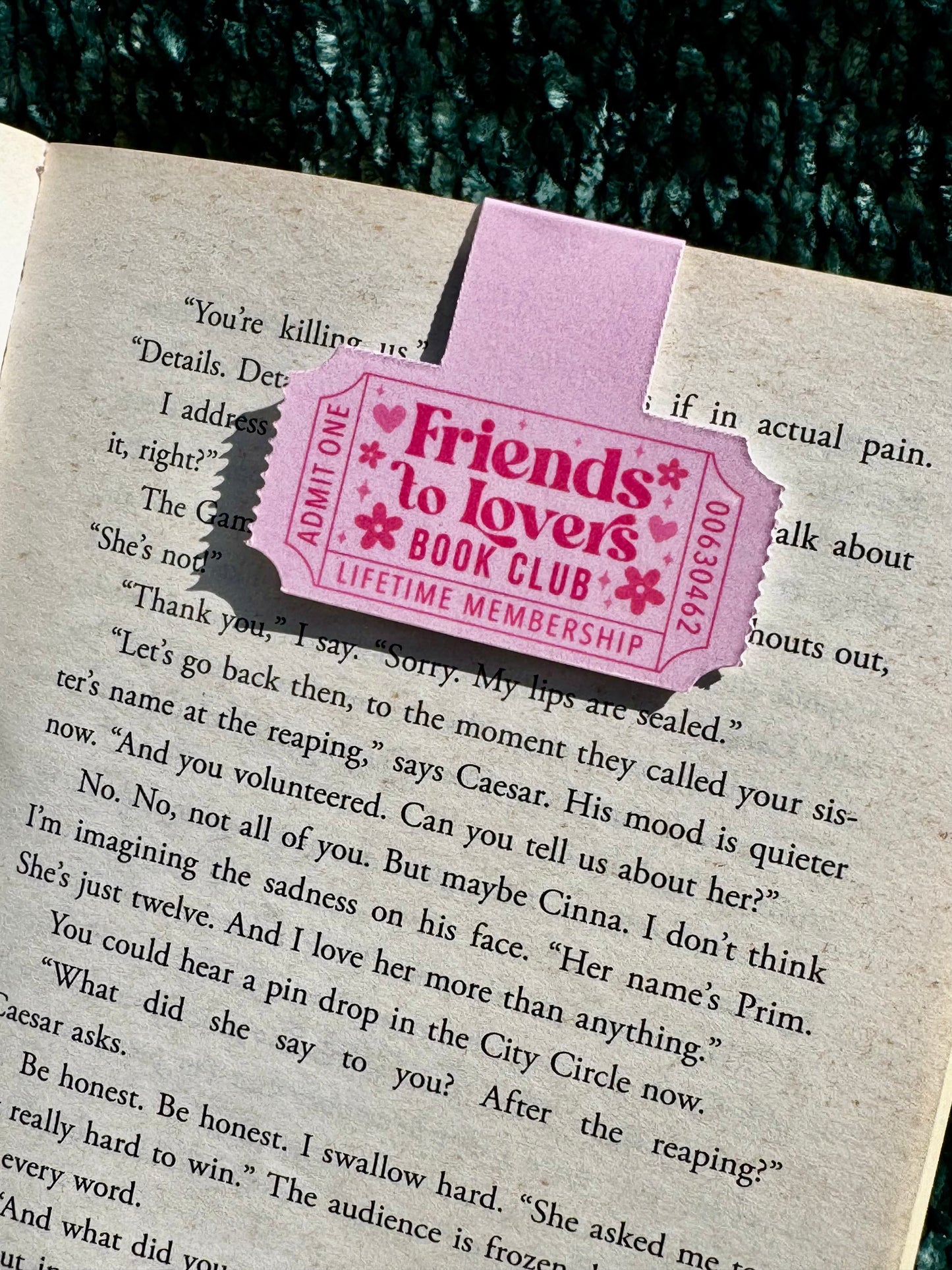 Book Tropes Book Club - Magnetic Bookmark