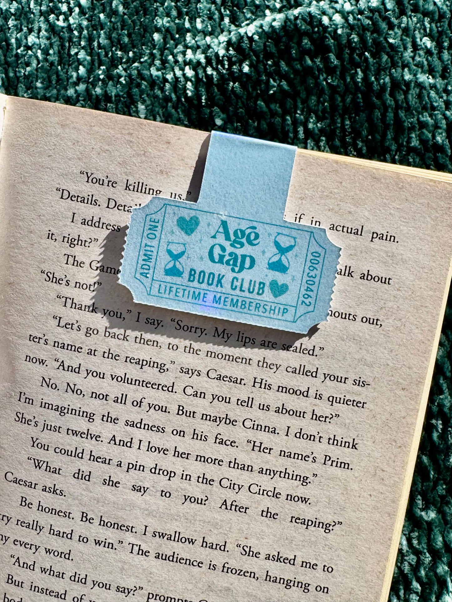 Book Tropes Book Club - Magnetic Bookmark